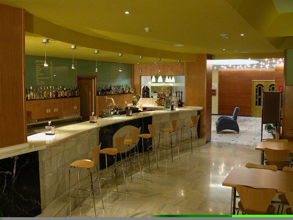 Hotel Villa Blanca Albolote Bagian luar foto